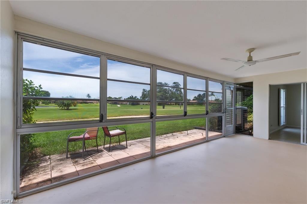 LAKEWOOD VILLAS - Residential