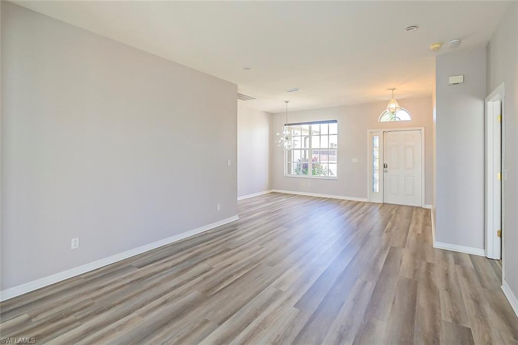 BEACHWALK HOMES - Residential