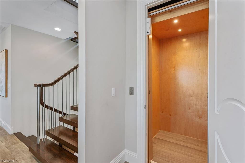 CONNERS - Residential