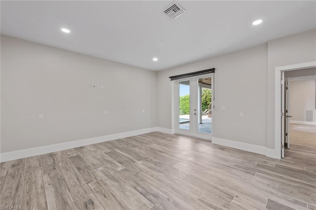 CONNERS - Residential