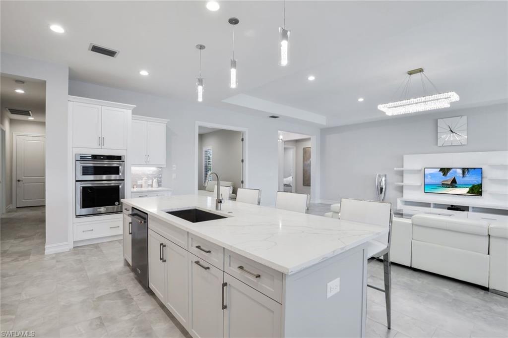 14327 Laguna Springs LN