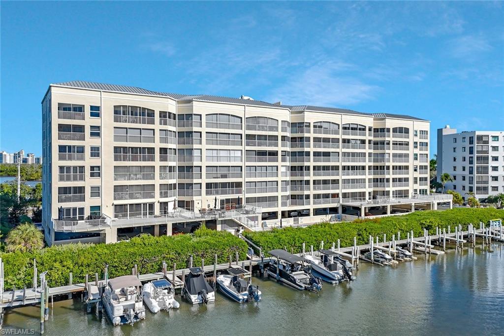 HICKORY BAY WEST - Residential