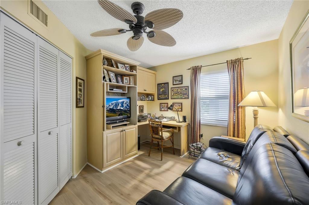 HICKORY BAY WEST - Residential