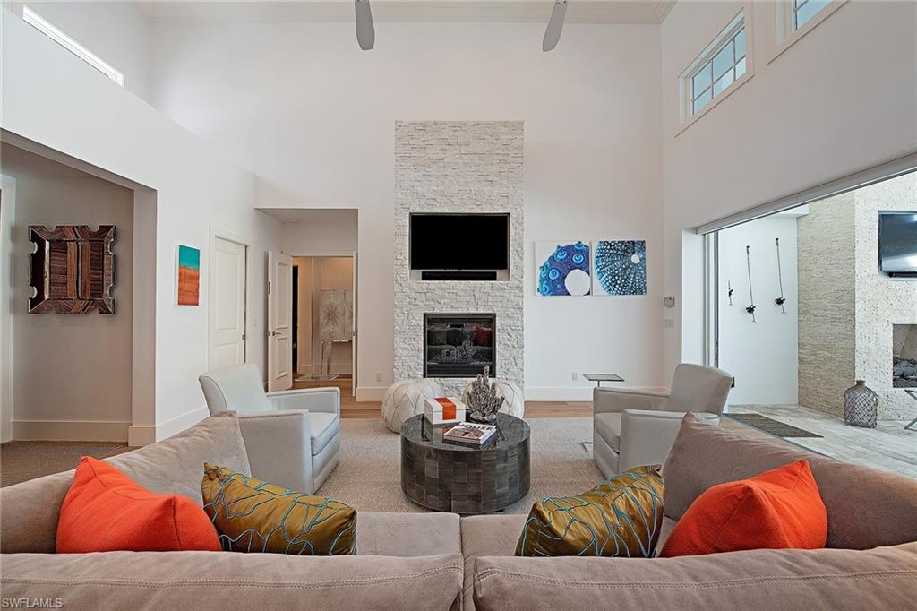 RIDGEVIEW LAKES - Residential