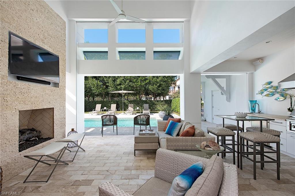 RIDGEVIEW LAKES - Residential