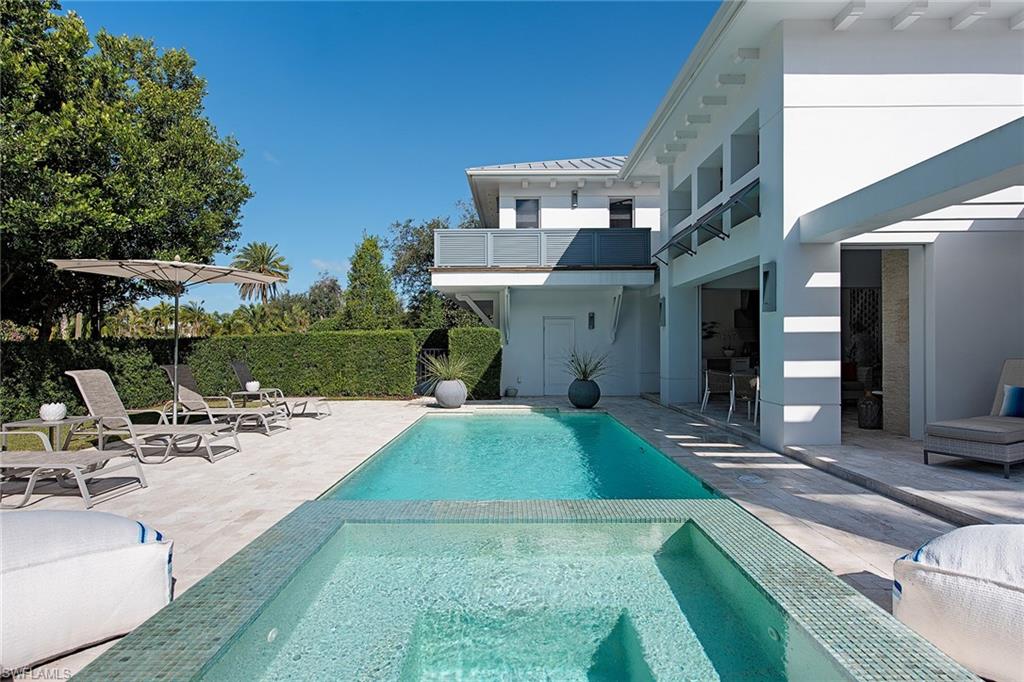 RIDGEVIEW LAKES - Residential