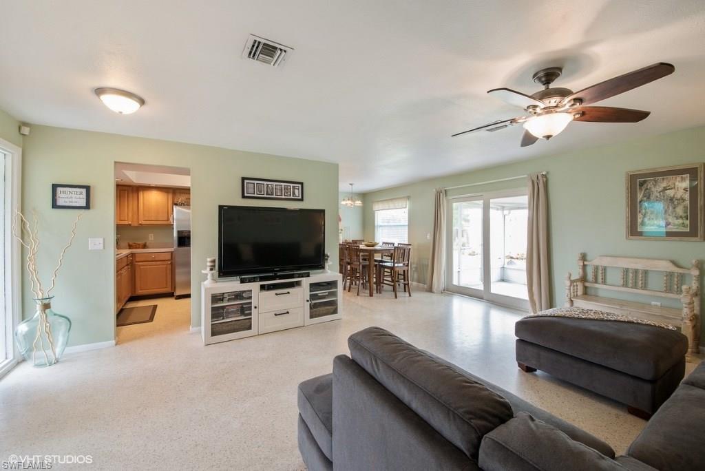 CYPRESS LAKE ESTATES - Residential