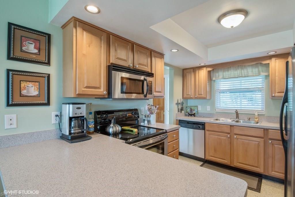 CYPRESS LAKE ESTATES - Residential