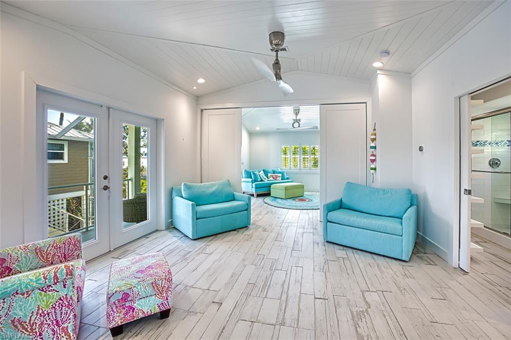 SANIBEL SHORES - Residential