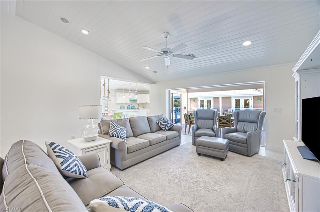 SANIBEL SHORES - Residential