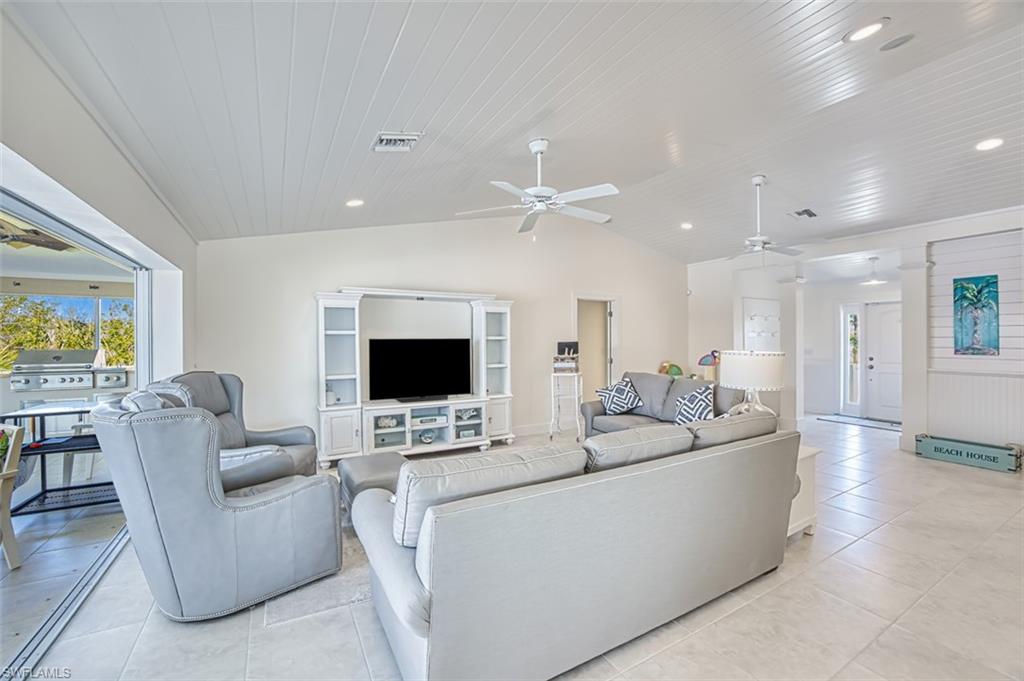 SANIBEL SHORES - Residential