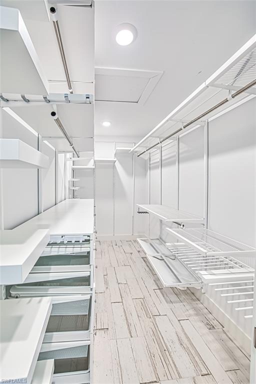 SANIBEL SHORES - Residential