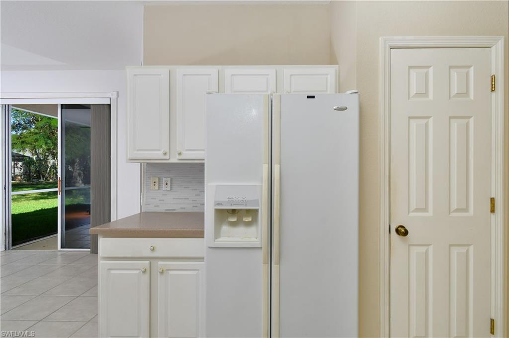 DANFORTH LAKES - Residential Lease