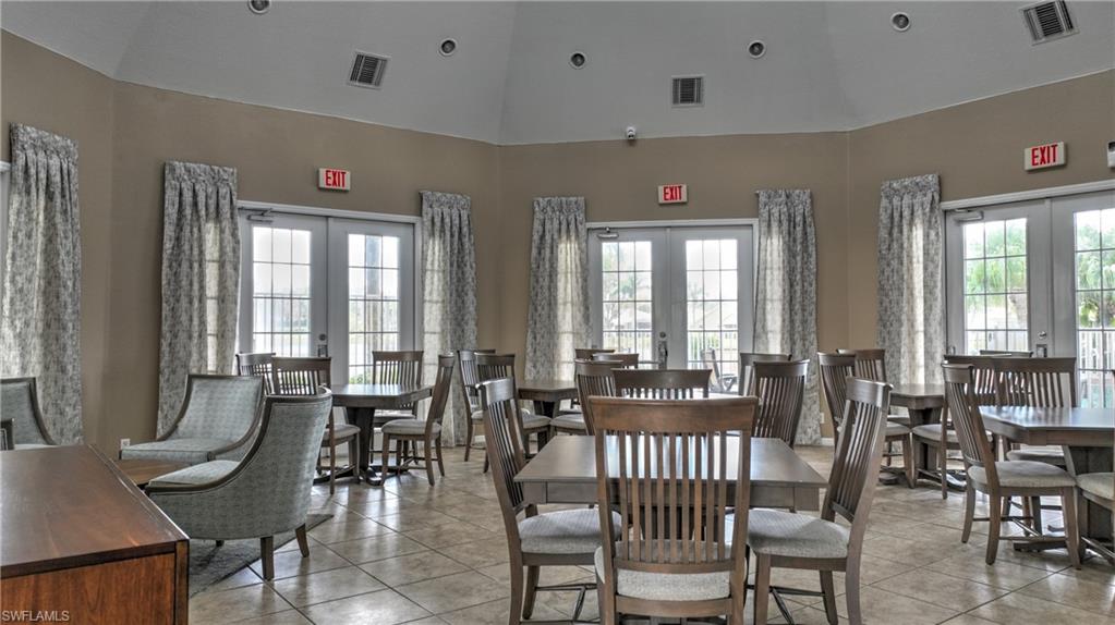 DANFORTH LAKES - Residential Lease