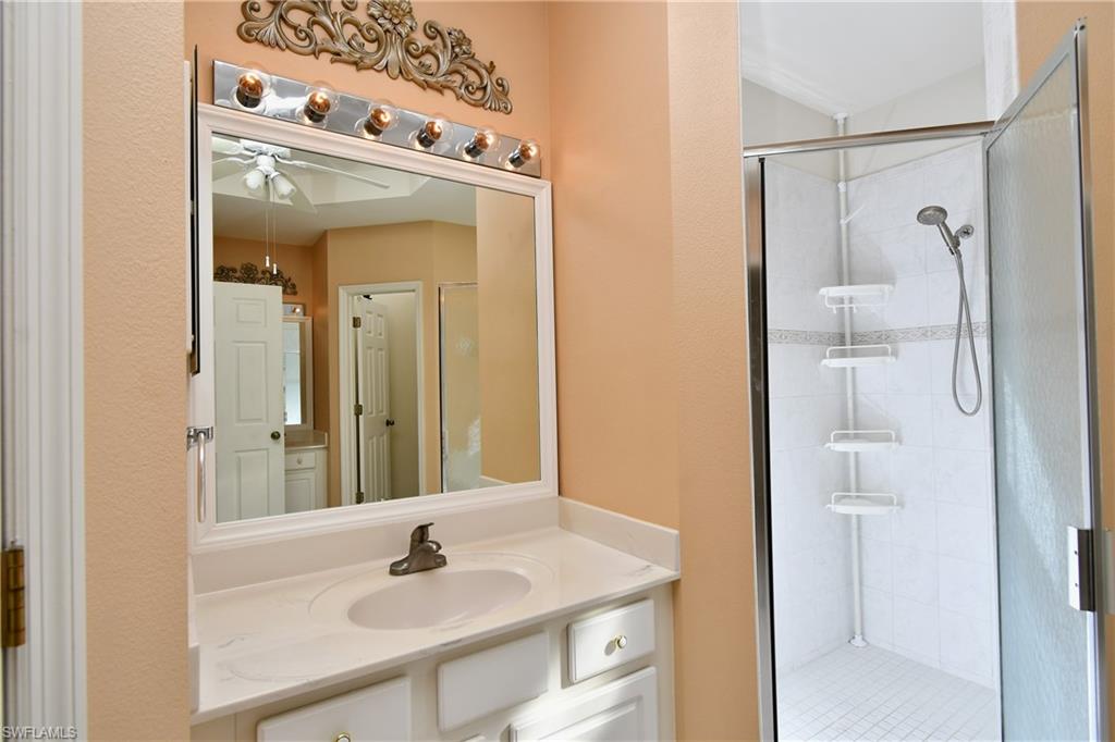 DANFORTH LAKES - Residential Lease