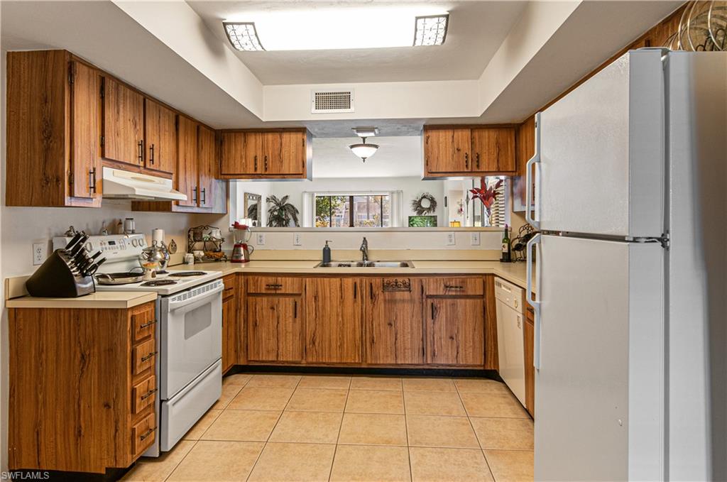 SUMMERPLACE - Residential