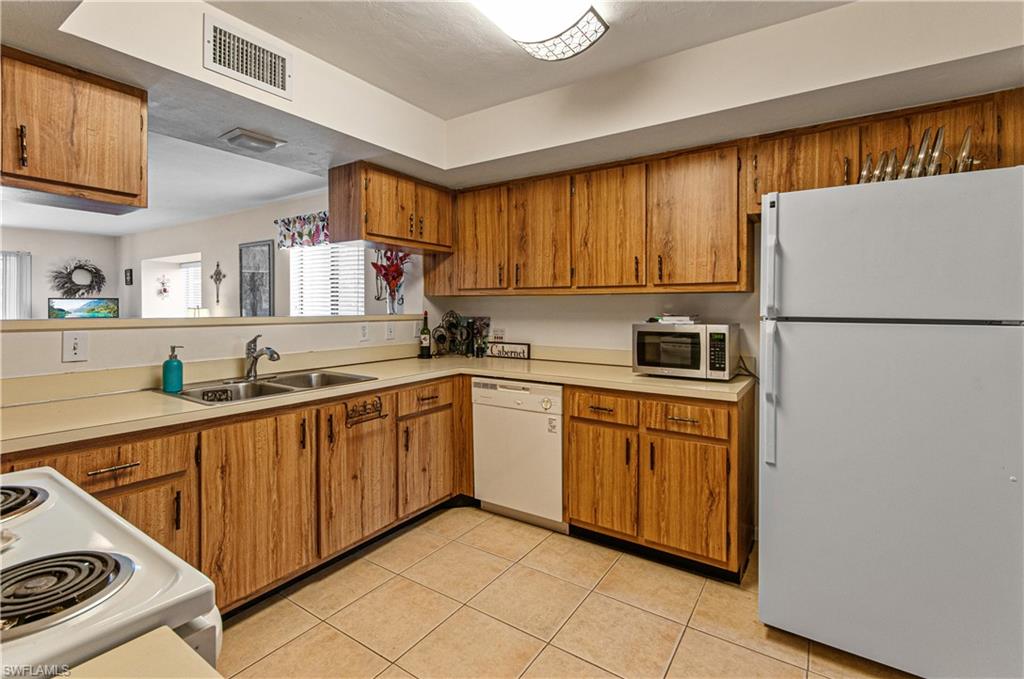 SUMMERPLACE - Residential