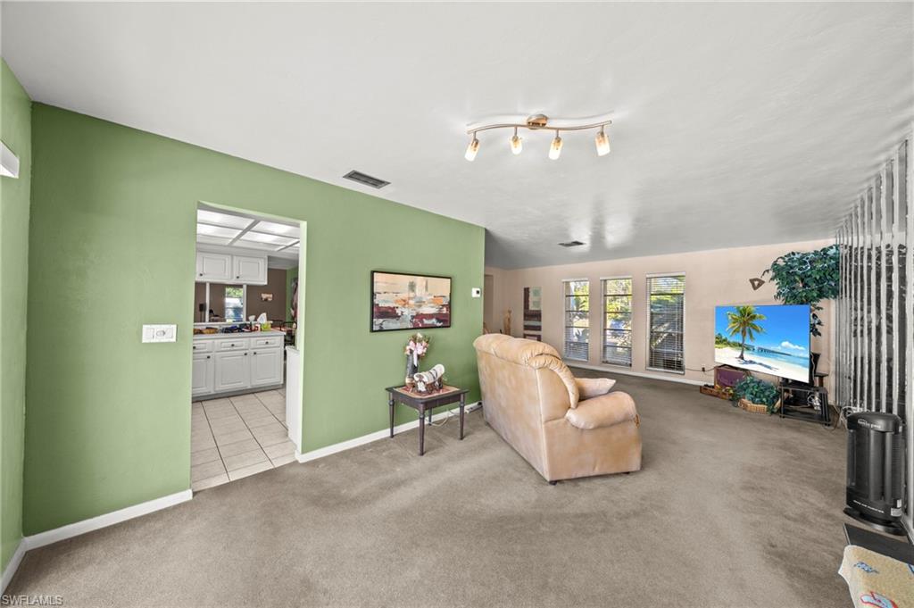 LOCHMOOR - Residential