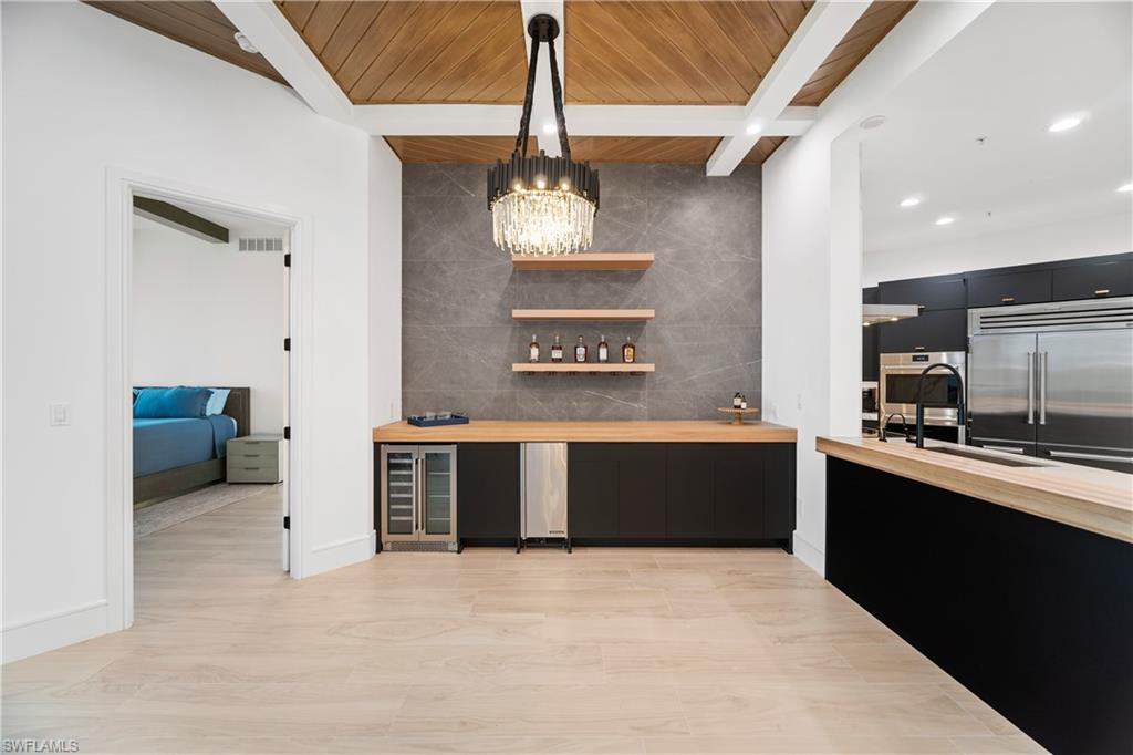 BAYPOINTE AT NAPLES CAY - Residential