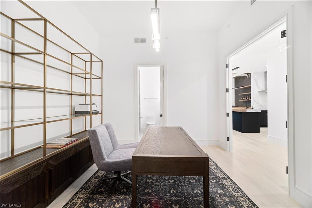 BAYPOINTE AT NAPLES CAY - Residential