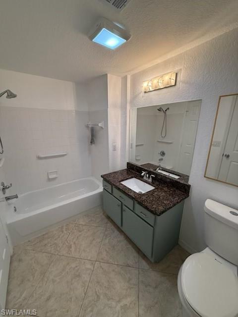 THE TIDES AT PELICAN LANDING - Residential Lease