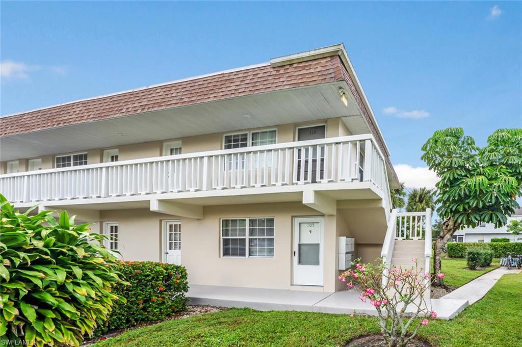 MARCO MANOR CLUB - Residential