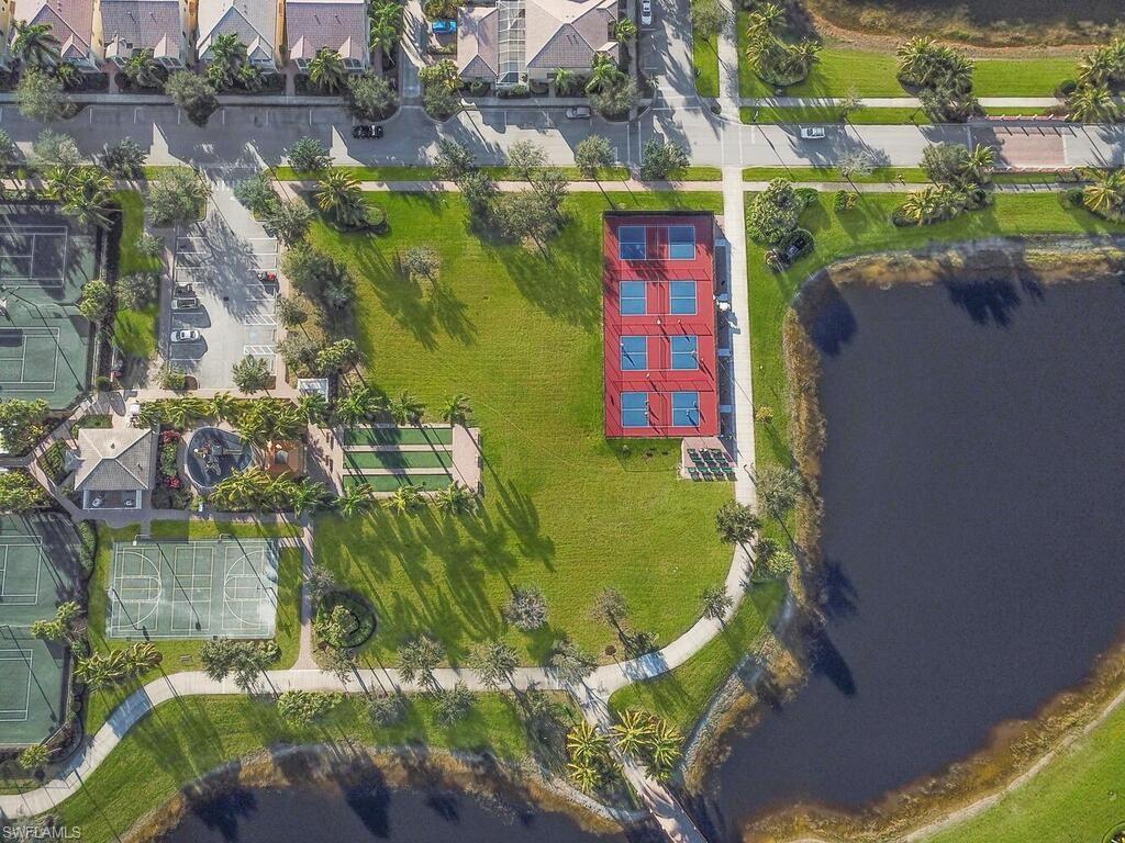 VERONA WALK - Residential