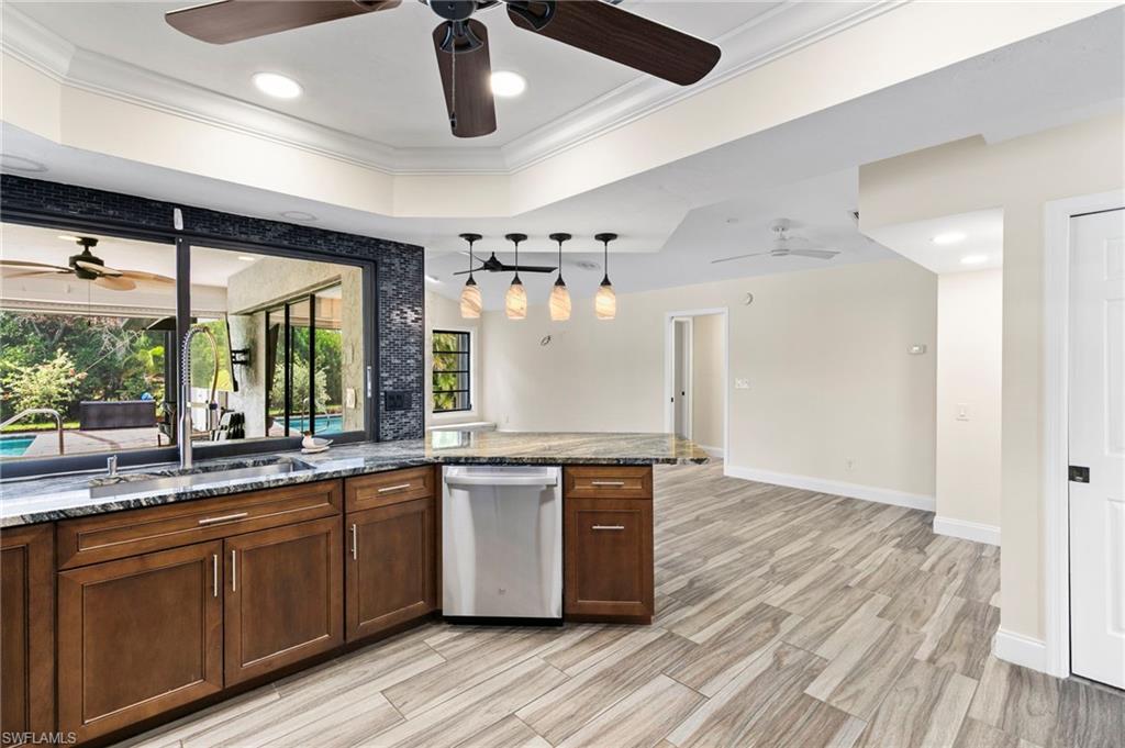 IMPERIAL GOLF ESTATES - Residential