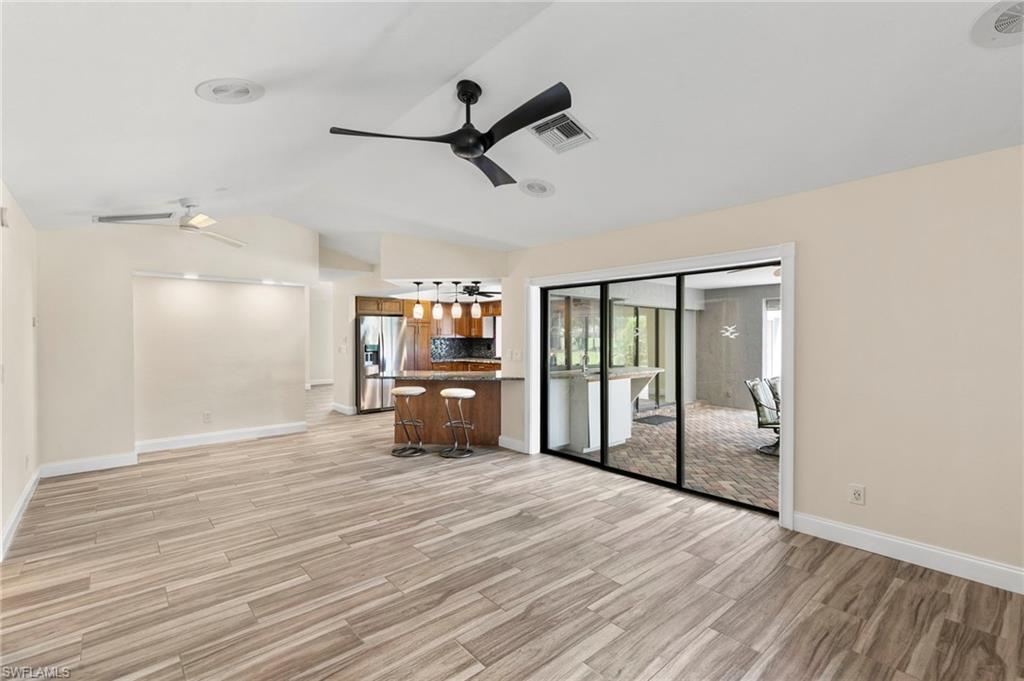 IMPERIAL GOLF ESTATES - Residential