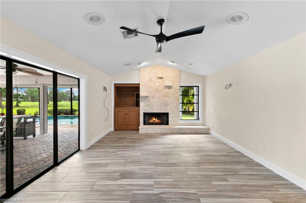 IMPERIAL GOLF ESTATES - Residential