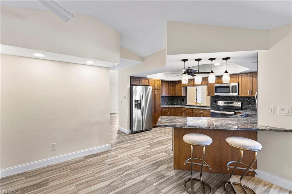 IMPERIAL GOLF ESTATES - Residential