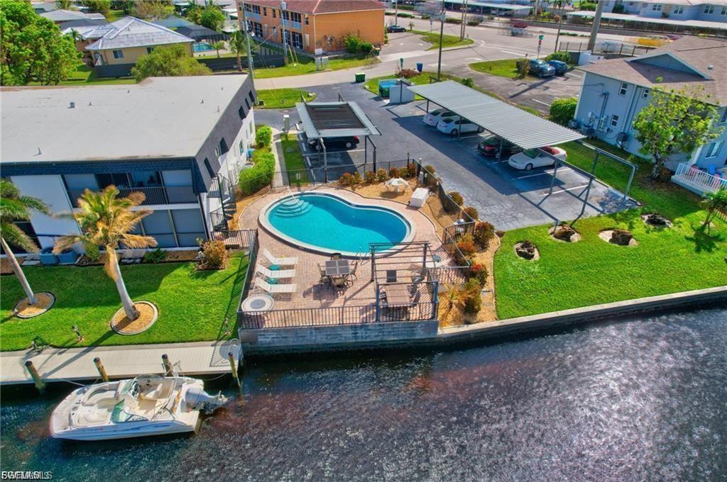 VERSAILLES CONDO - Residential