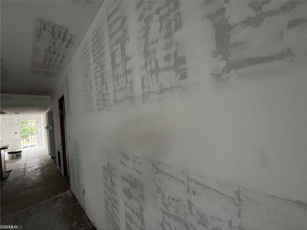 VERSAILLES CONDO - Residential