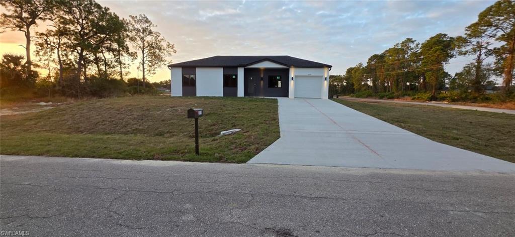 LEHIGH ACRES - Residential