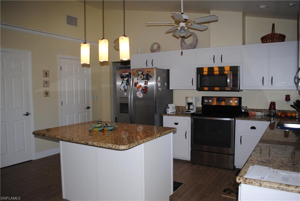 ISLE OF PINES - Residential