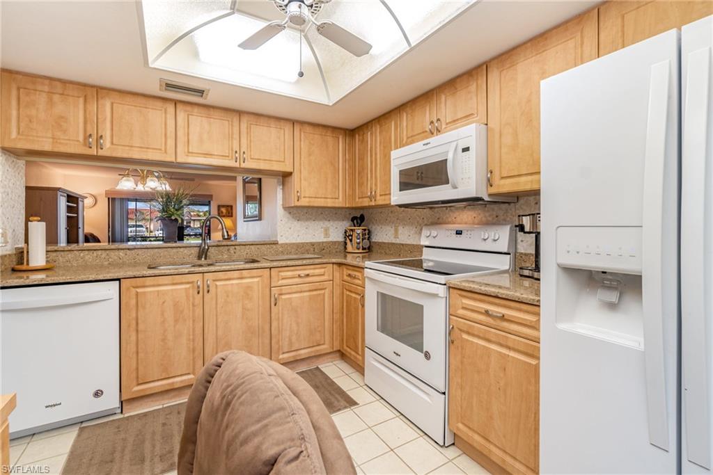 CLUBHOUSE VILLAGE - Residential