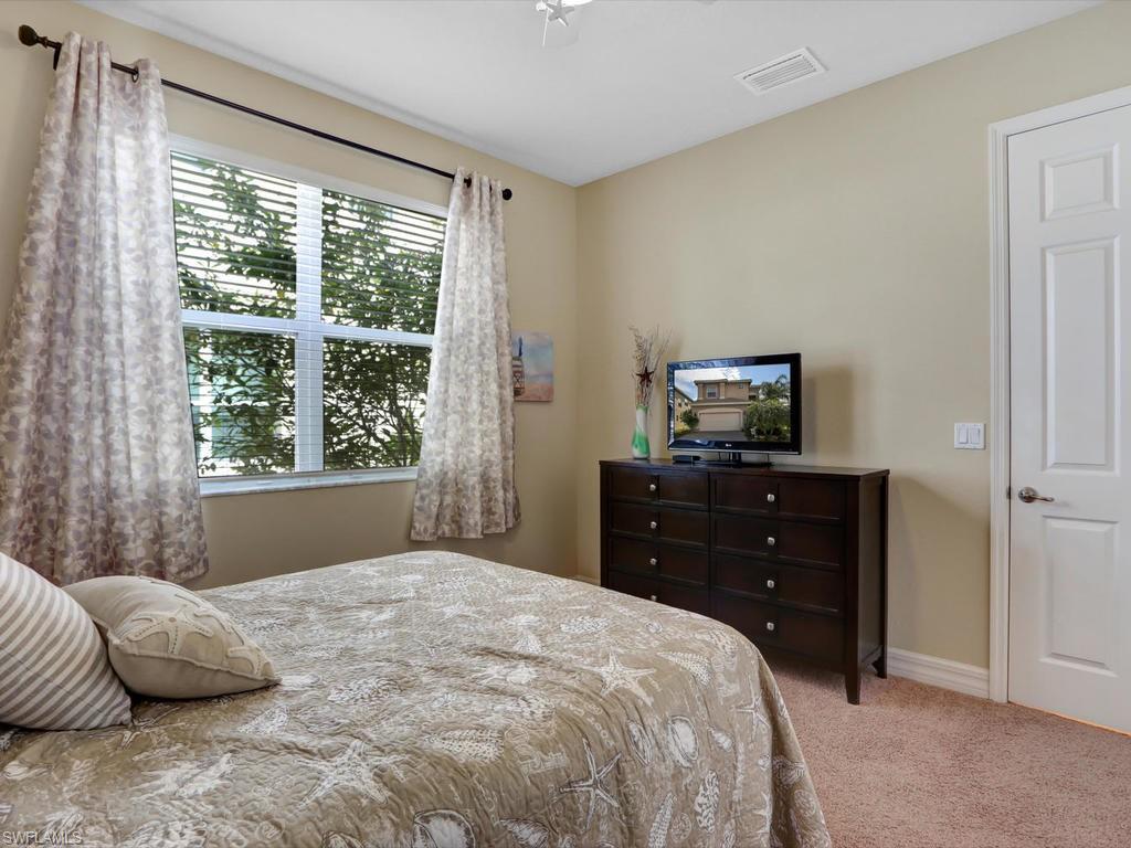 BOTANICA LAKES - Residential