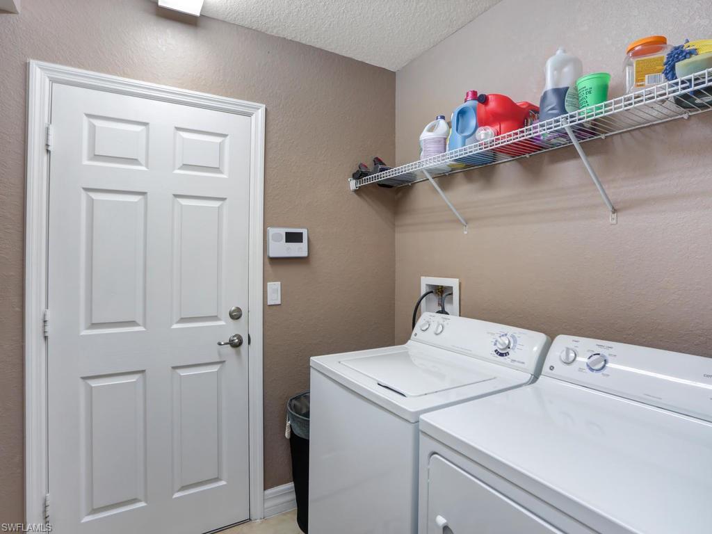 BOTANICA LAKES - Residential