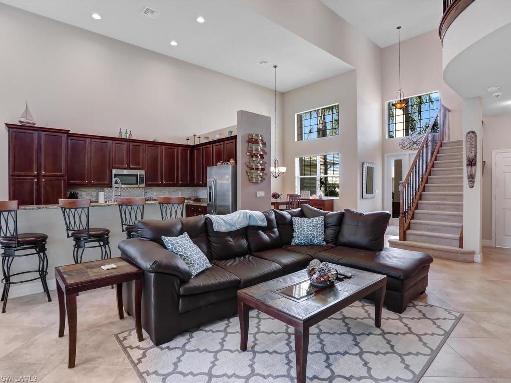 BOTANICA LAKES - Residential