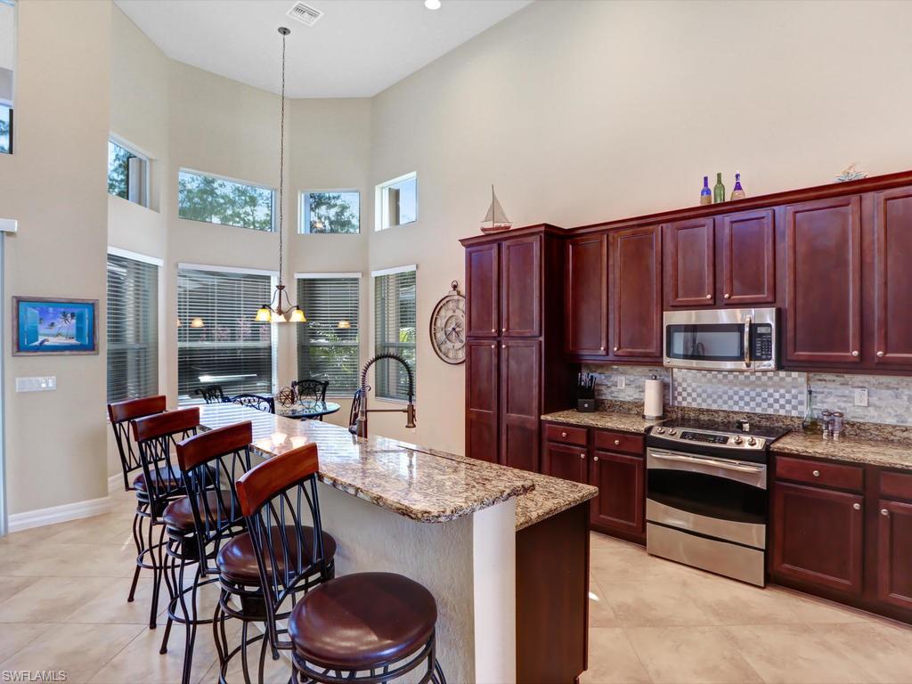 BOTANICA LAKES - Residential