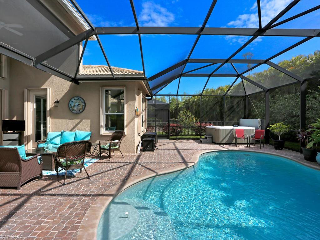 BOTANICA LAKES - Residential