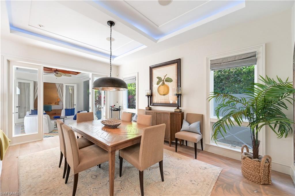 OLDE NAPLES - Residential