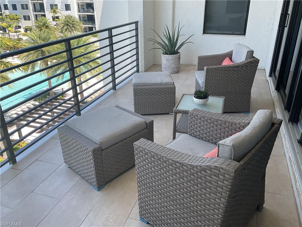 ELEVEN ELEVEN CENTRAL - Residential Lease