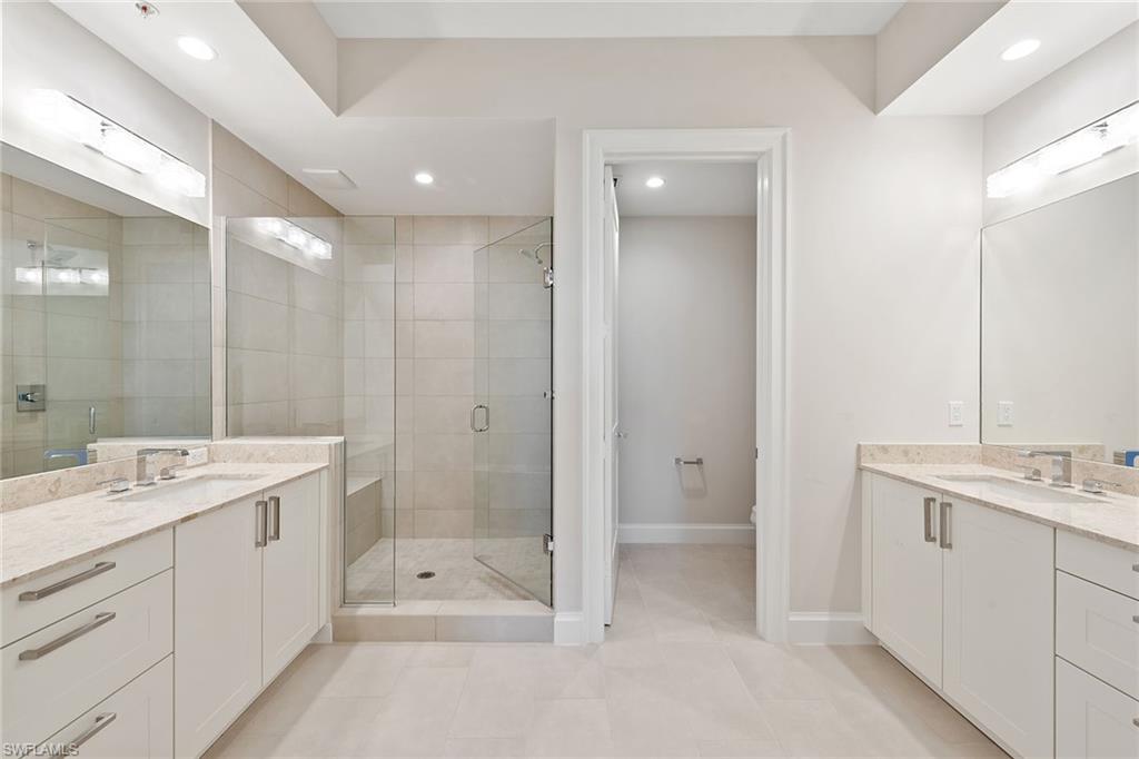 ELEVEN ELEVEN CENTRAL - Residential Lease