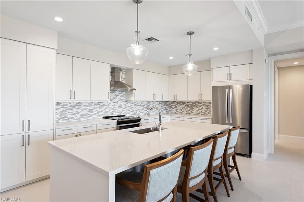 ELEVEN ELEVEN CENTRAL - Residential Lease