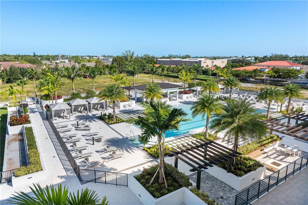 ELEVEN ELEVEN CENTRAL - Residential Lease