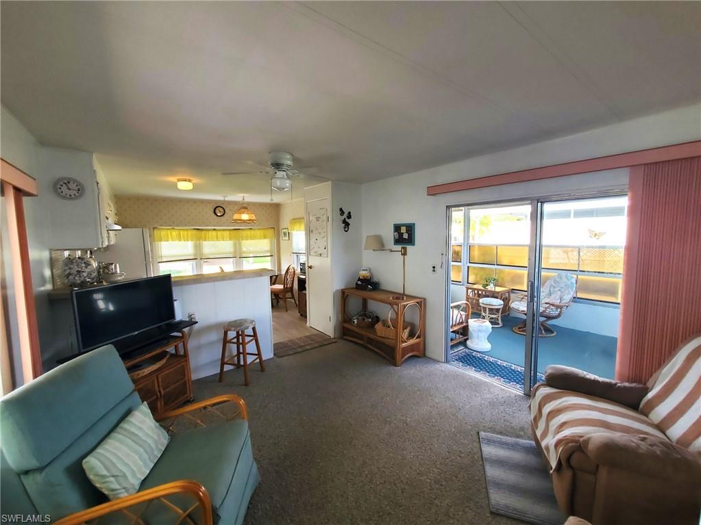 LAZY DAYS MOBILE VILLAGE - Residential