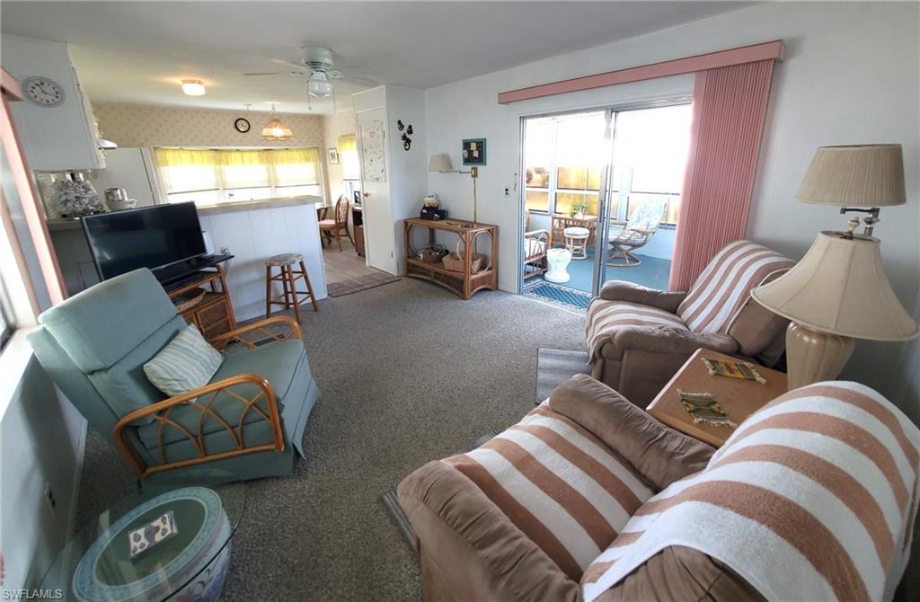 LAZY DAYS MOBILE VILLAGE - Residential