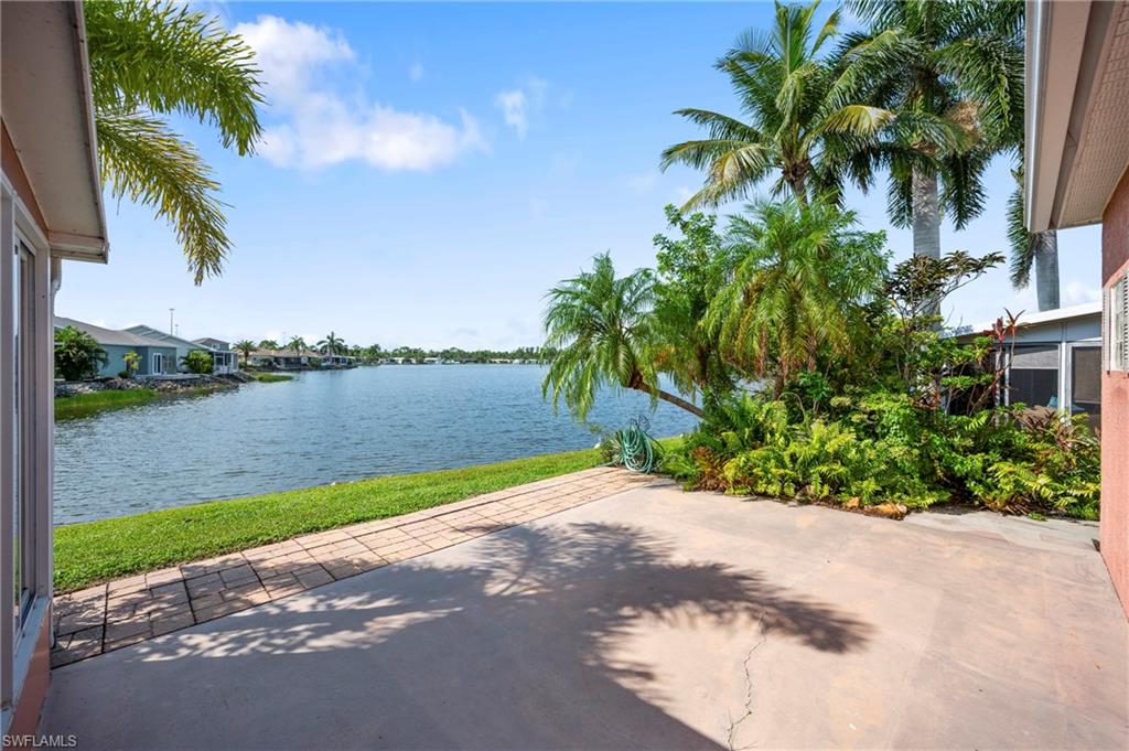 ISLAND CLUB AT CORKSCREW - Residential