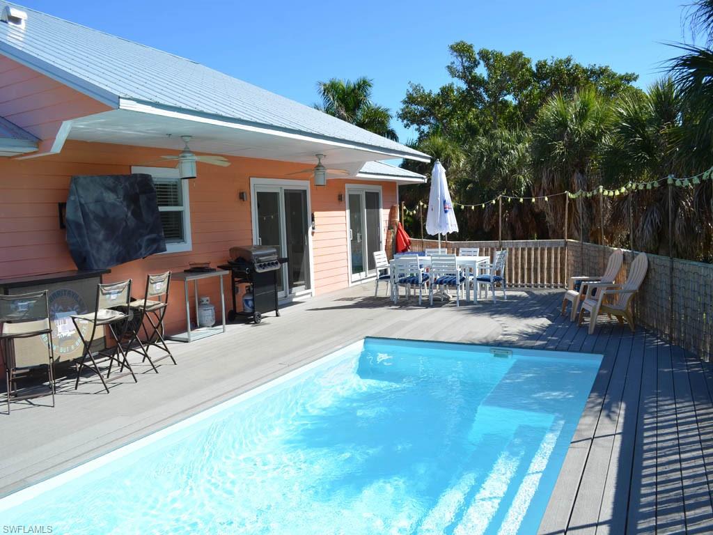 JOSE'S HIDEAWAY - Residential